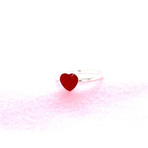 Barn ring med hjärta