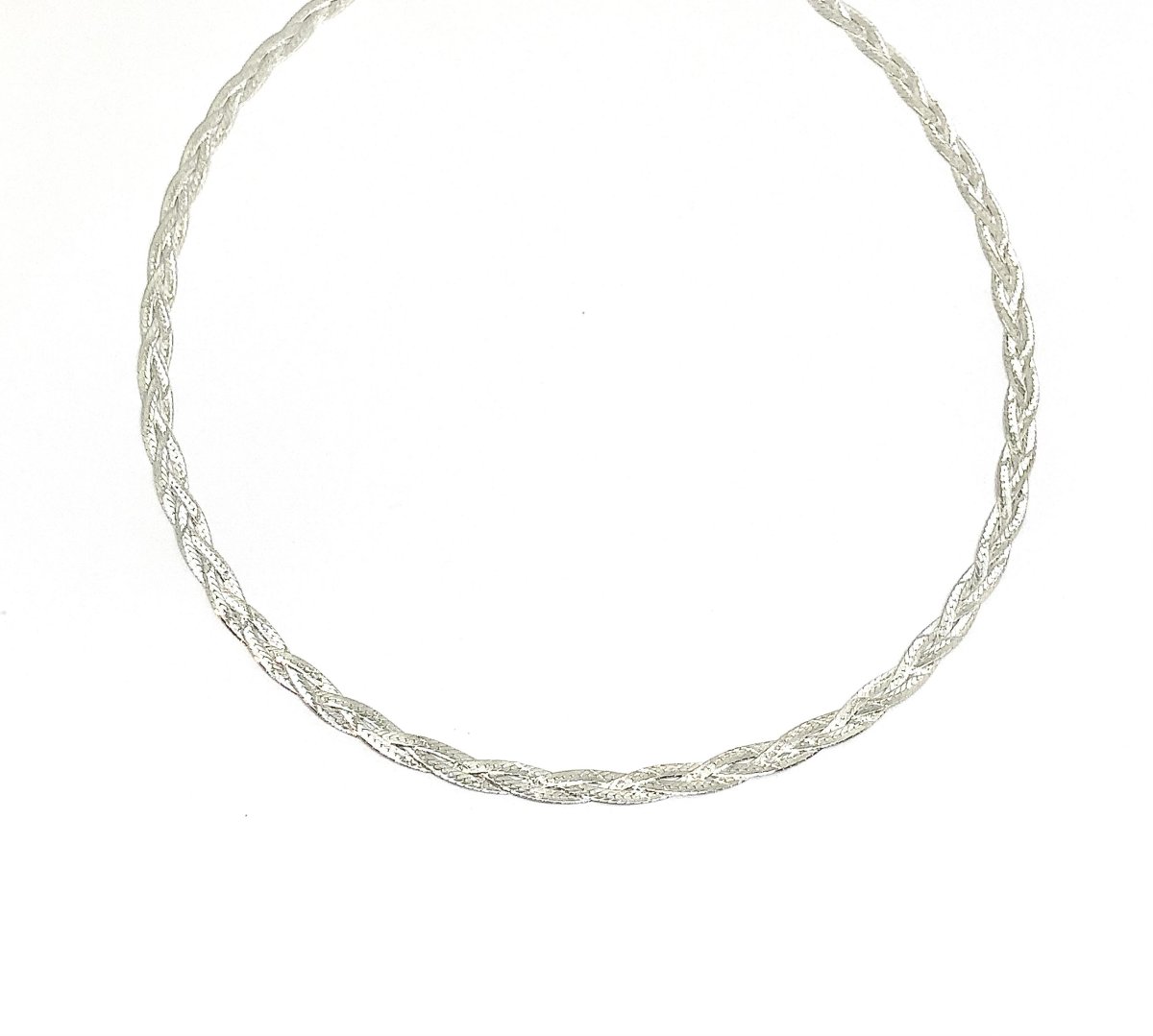 Flätat silverhalsband