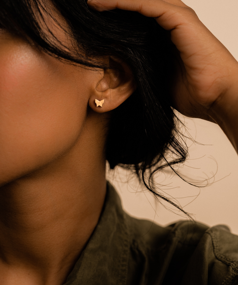 Blomdahl Golden Titanium Butterfly Earrings - Bild 3