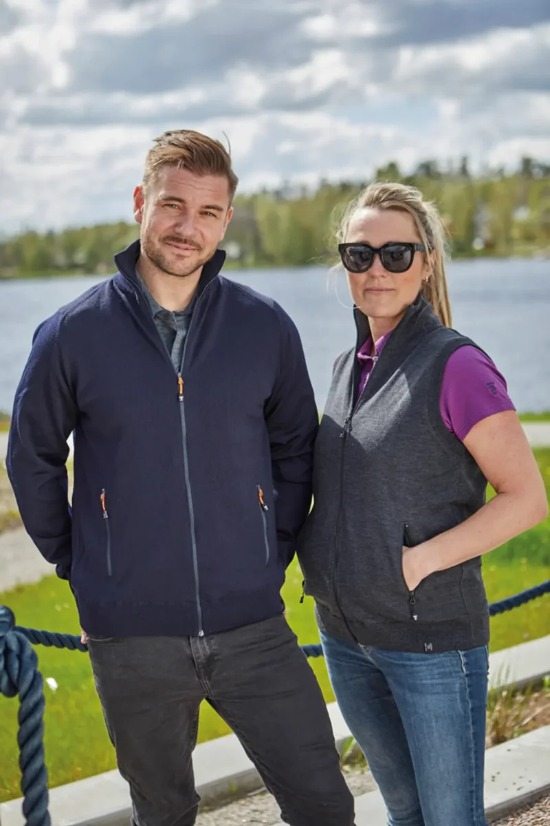 YORK FULL ZIP WINDBREAKER, 100% EXTRA FINE MERINOULL — LIGHT LODEN - Bild 4